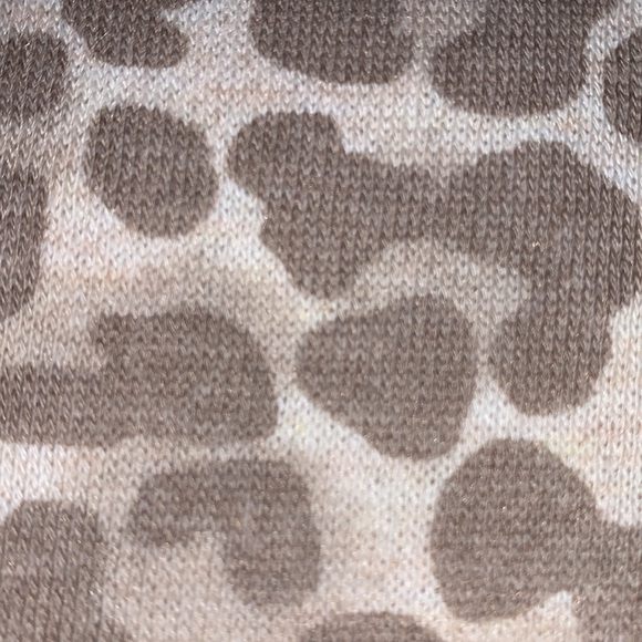 New. Hippie Rose sweatshirt sz s. - Picture 5 of 6